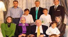 Ailesi, Erbakan'ı anlattı