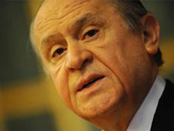 Bahçeli'nin başörtülü vekil kriteri