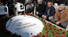 Yazıcıoğlu, kabri başında dualarla anıldı