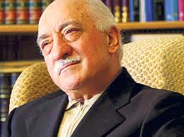 Fethullah Gülen kasırgadan nasıl kurtuldu?