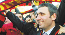 Hakan Ünsal: Hagi'yi kullanıp attılar