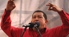 Chavez'de Libya saldırısını kınadı