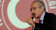 Kılıçdaroğlu'nun Akıl Hocası Küçük mü?