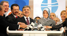 Gül Çifti Kadınlar İçin Gong Çaldı