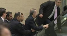 Erdoğan düşme tehlikesi geçirdi!