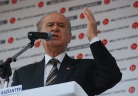 Bahçeli, Etimesgut'ta kent konseyi binasının açılışını yaptı