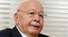 Siyasiler Erbakan'ın evine akın ediyor