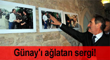 Günay'ı ağlatan sergi!