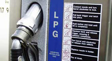 CHP, LPG'li araçları Meclis'e taşıdı!