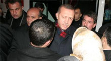Erdoğan, kandili Hacı Bayram Camii'nde Kutladı