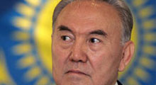 Nazarbayev dil imtihanından geçti