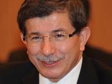 Davutoğlu: Halkın taleplerini karşılayan sistem ümit ediyoruz