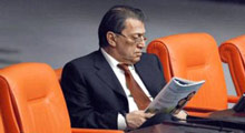 Mesut Yılmaz, Erbakan'ı suçladı!