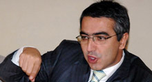 Erkan Mumcu MHP'ye mi katılıyor?