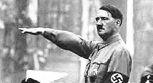 Hitler'in fotoğrafları 35bin avroya satıldı
