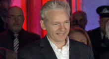 Assange İsveç'e iade duruşmasında