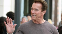 Schwarzenegger valiliğe veda etti