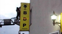 BDP'ye Kürtçe tabela şoku!