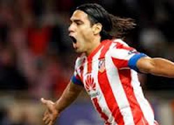 Falcao Atletico'yu 90'da kurtardı