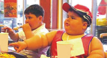 Obez anne; obez bebek demek!