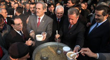 Üsküp'te aşure ziyafeti