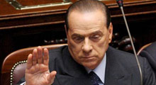 Berlusconi'ye güvenoyu!