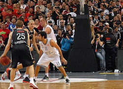 Beşiktaş 2'de 2 Yaptı