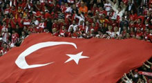 Türklere çok ağır hakaret!