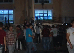 Terör örgütü yandaşları Şişli'de okula molotof attı