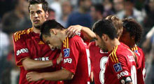 Cimbom ağır yaralı!