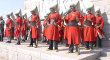 Askerler ağaç kabuğu ile beslendi