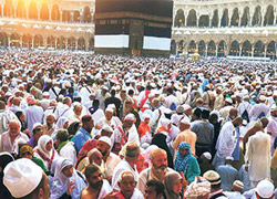 Allah Evi'nin gözü yaşlı misafirleri