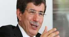 Davutoğlu Maliki ile bir araya geldi