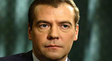Medvedev'den demokratik adım