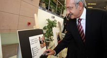 CHP'nin sergisi internette alay konusu