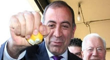 Arınç'a cevap Tekin'den geldi