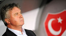Hiddink'ten 7 yeni isme milli forma