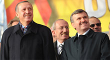 Başbakan Erdoğan, Akyürek’i Tebrik Etti!