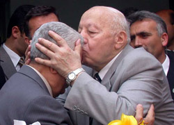 Neden tankların üzerine çıkmadı