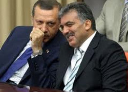 Erdoğan Ve Gül’ün Yediği Her Yemekten Numune Alınıyor