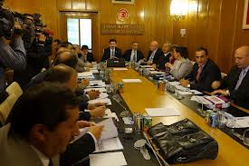 CHP'liler komisyon başkanı ile tartıştı