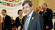 Davutoğlu, Sudanlı Bakanla bir araya geldi