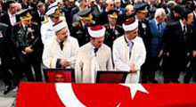 Org. Necdet Öztorun toprağa verildi