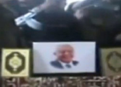 Muhalifler Erbakan Taburu Kurdu