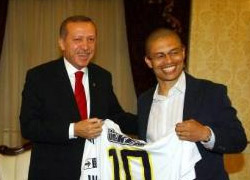 Alex, Başbakan'la görüşüyor