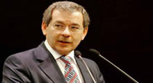 Şener'den başörtüsü açıklaması