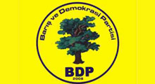 Cizre'de kepenkler kapatıldı, BDP bildiri dağıttı