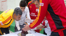 Rijkaard'a süpriz doğum günü