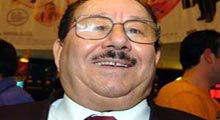 CHP Beyaz ile Yaşar Nuri'ye gitti!