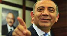 Referandum sonucu Tekin'e 'hayırlı' oldu